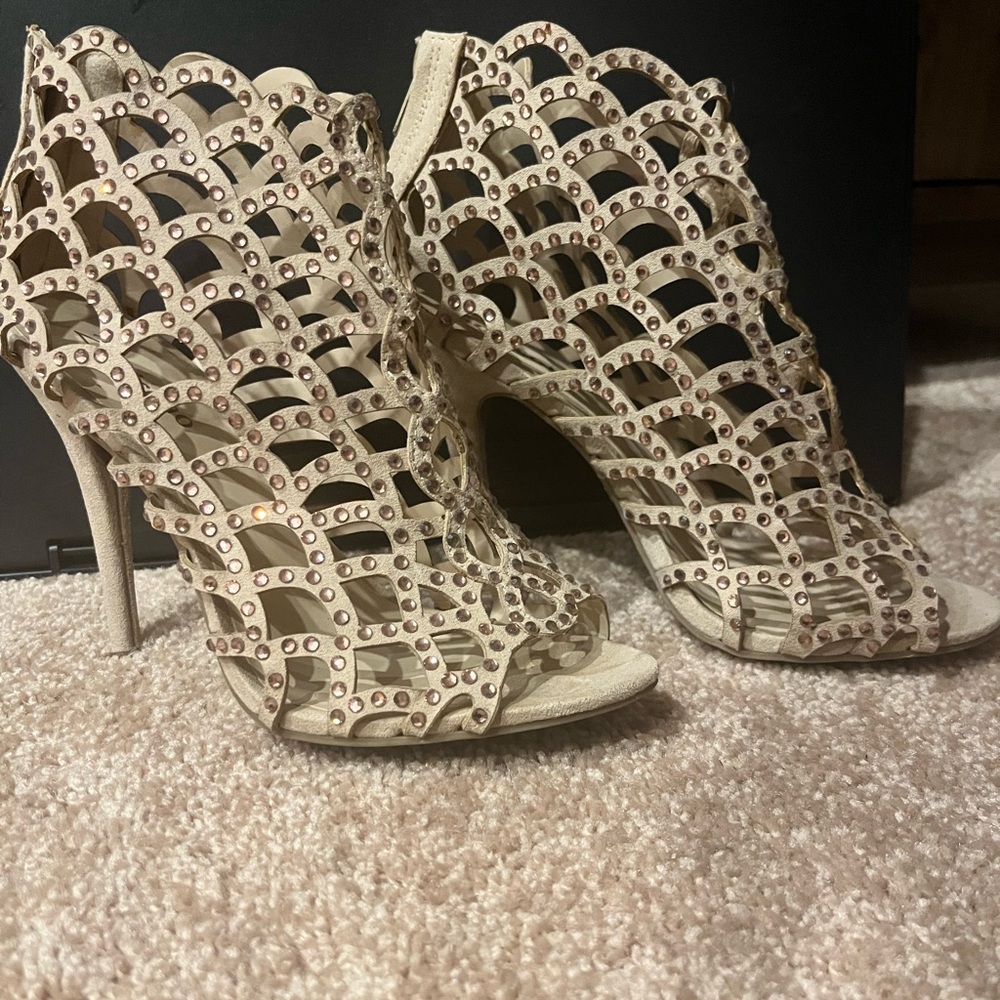 Elegant Cream Peep-Toe Heels
